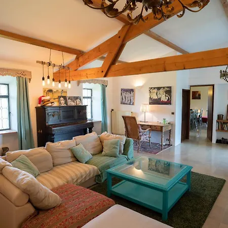 Mas Provencal Avec Piscine Cadre Exceptionnel בית כפרי פורקלקייה