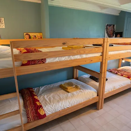 Mas Provencal Avec Piscine Cadre Exceptionnel בית כפרי