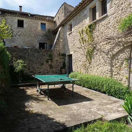Country house Mas Avec Vue Et Piscine Aux Portes Du Luberon