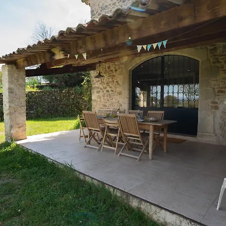Country house Mas Avec Vue Et Piscine Aux Portes Du Luberon *